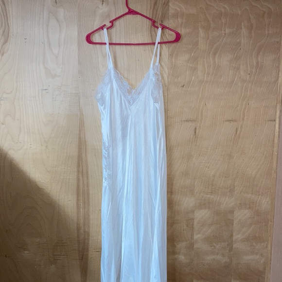 Gorgeous Vintage Robe Set 🇺🇸 - Picture 7 of 11